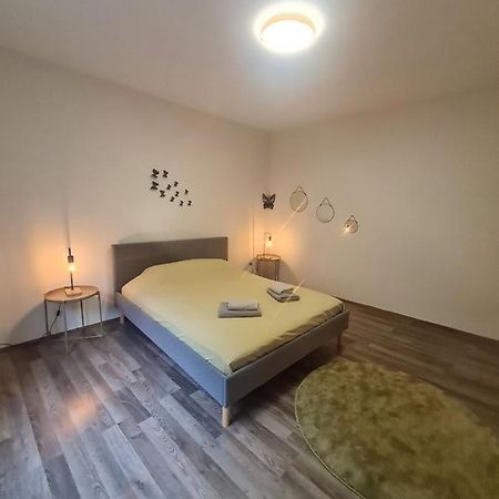 Appartement Luna Динан Экстерьер фото
