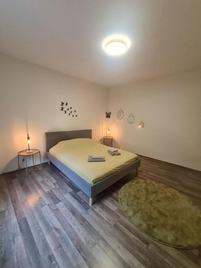 Appartement Luna Динан Экстерьер фото